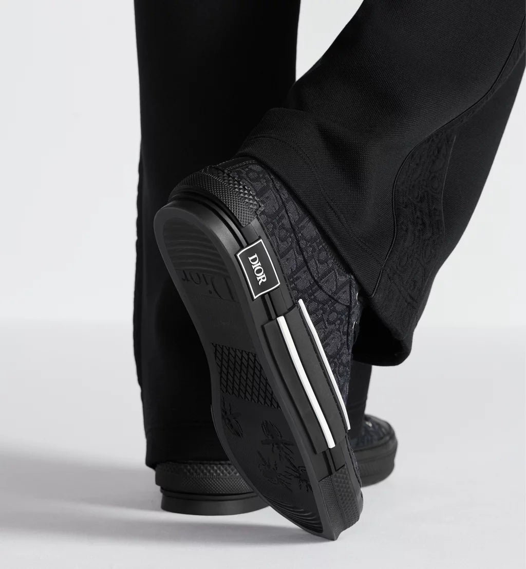 D!or B23 League Low-Top Sneaker