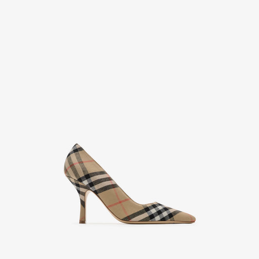 Burbbery Check Dame Pumps